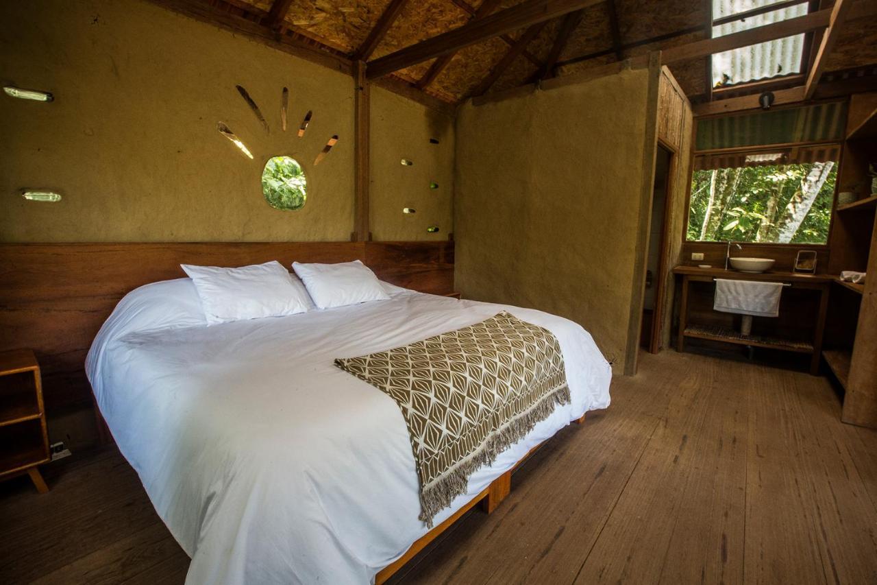 Chirapa Manta Amazon Lodge Lamas 外观 照片