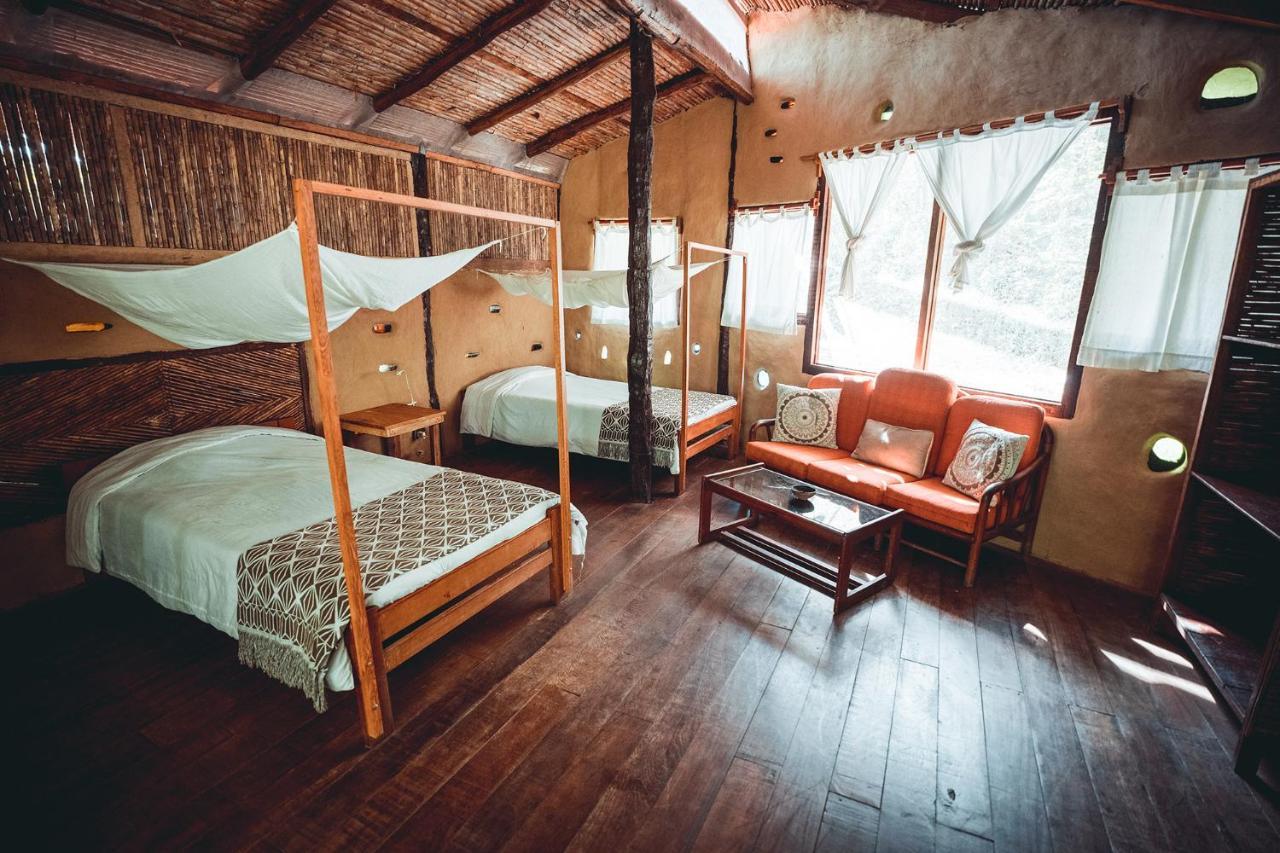Chirapa Manta Amazon Lodge Lamas 外观 照片
