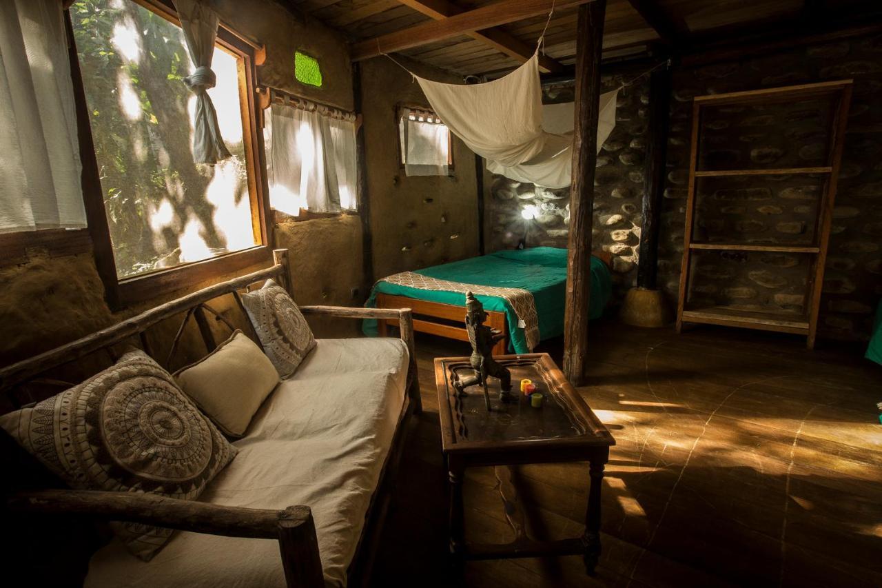 Chirapa Manta Amazon Lodge Lamas 外观 照片